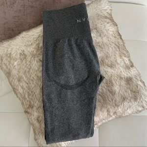 NVGTN Black Speckled Seamless Leggins Size S